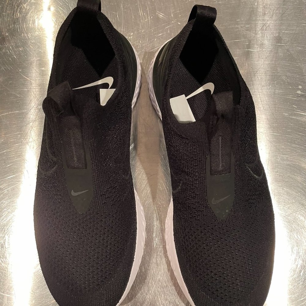 Nike Epic Phantom React Flyknit - Black